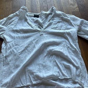 Brand: B.Nice  Size: Medium  Color: White